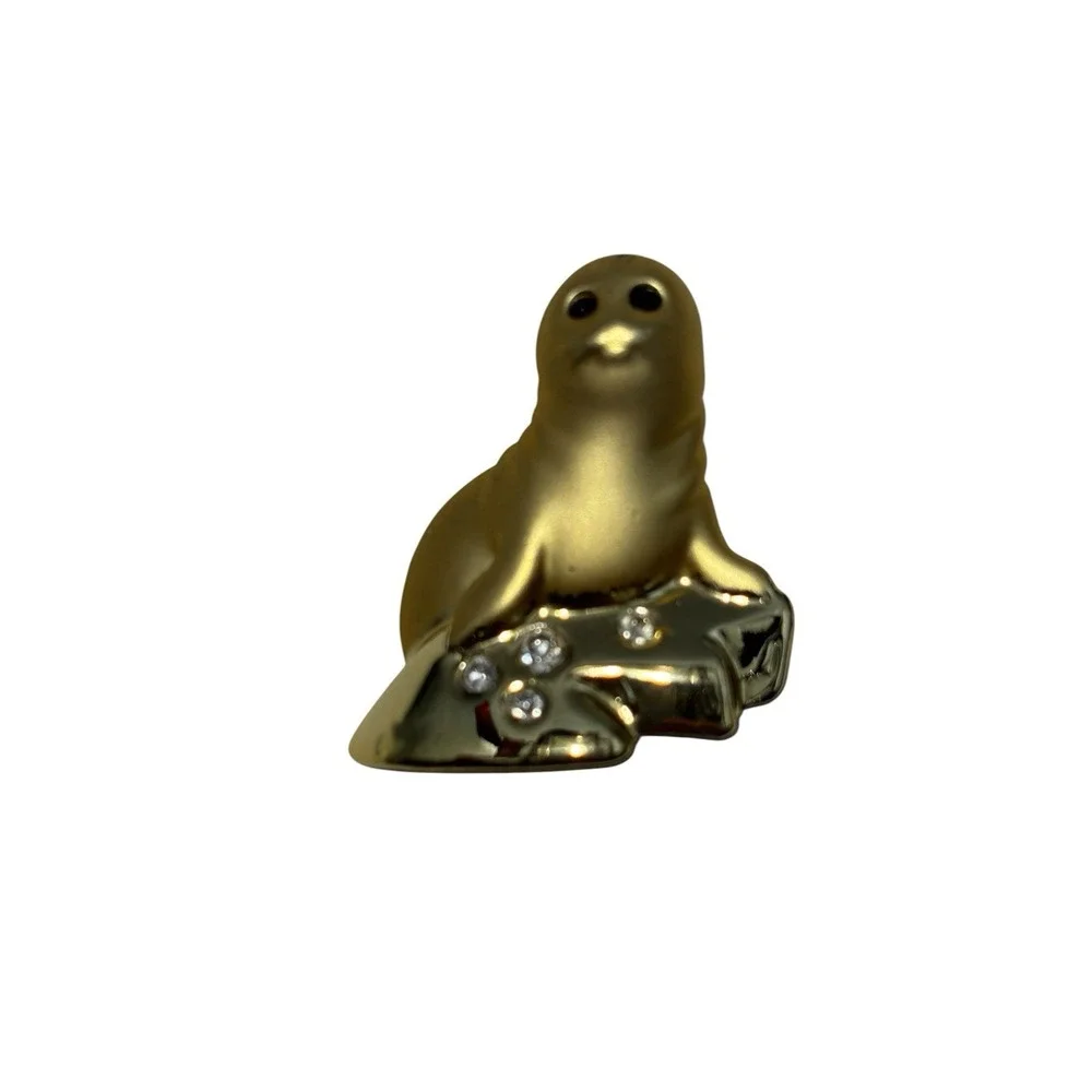Vintage Danecraft Gold Tone Rhinestone Baby Harp Seal Ocean Sea Life Brooch Pin